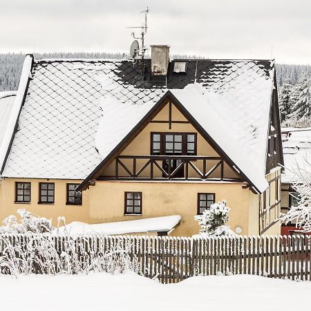 Chalupa Hrazdenka V Krusnych Horach Horní Blatná Exterior foto